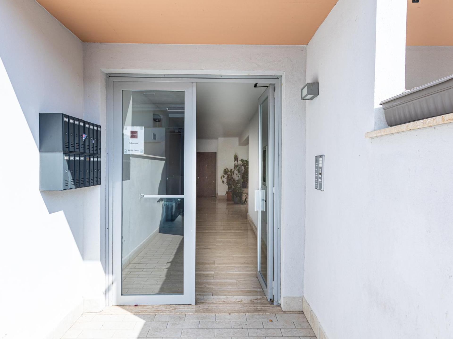 Mrb Real Estate - Maison Ludovica - Monolocale Moderno Con Giardino Фраттокке Экстерьер фото